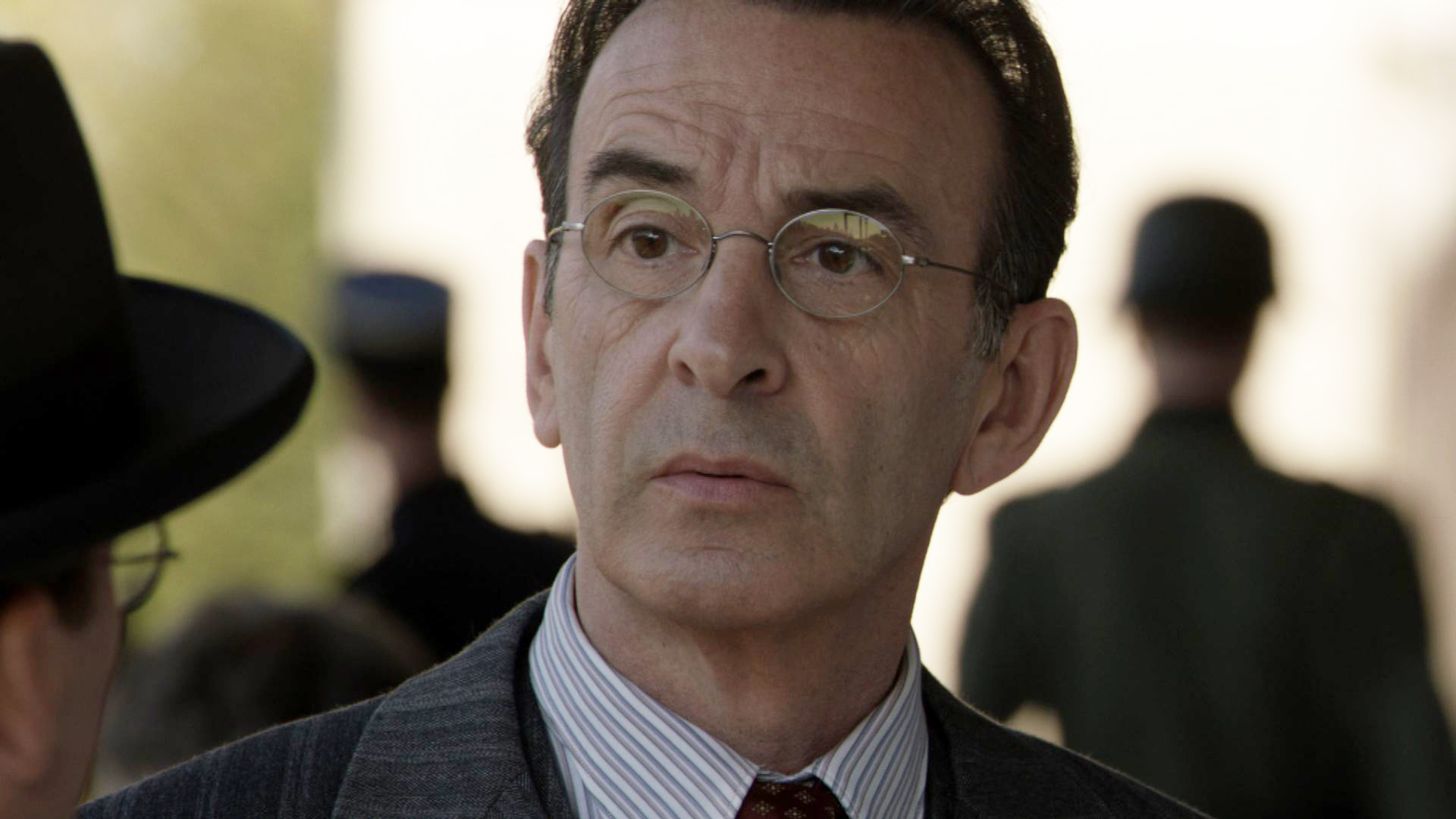 A French Village: The Train (Sn 3 Ep 1)