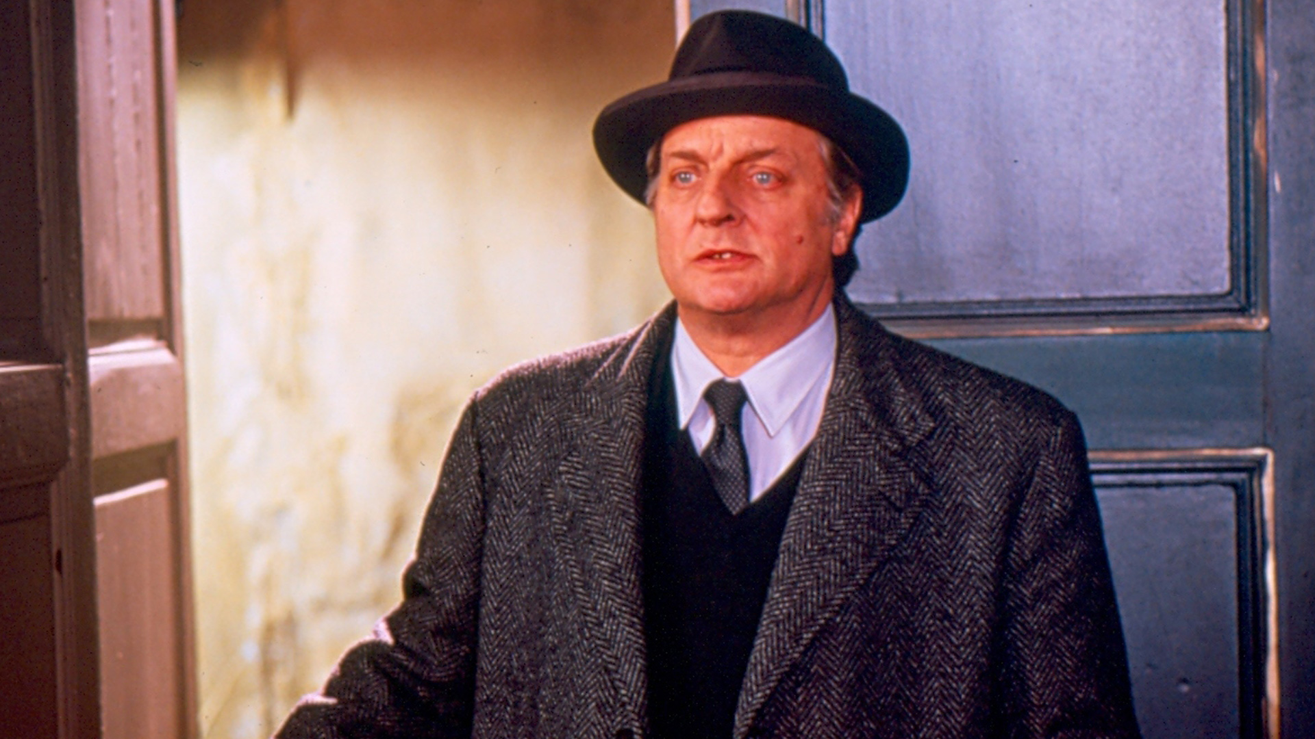 Maigret: Maigret at the Crossroads (Sn 1 Ep 6)