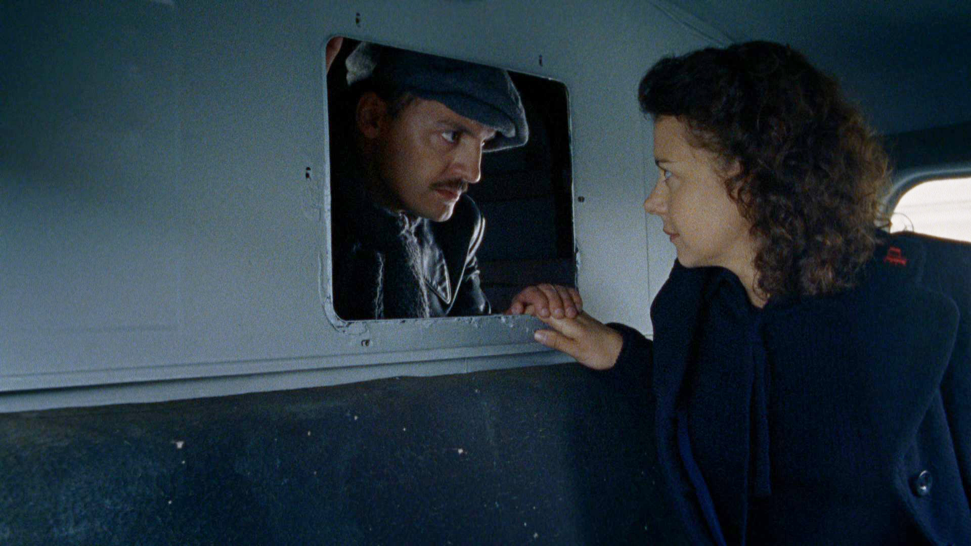 A French Village: Cold Spell (November 11, 1940) (Sn 1 Ep 6)