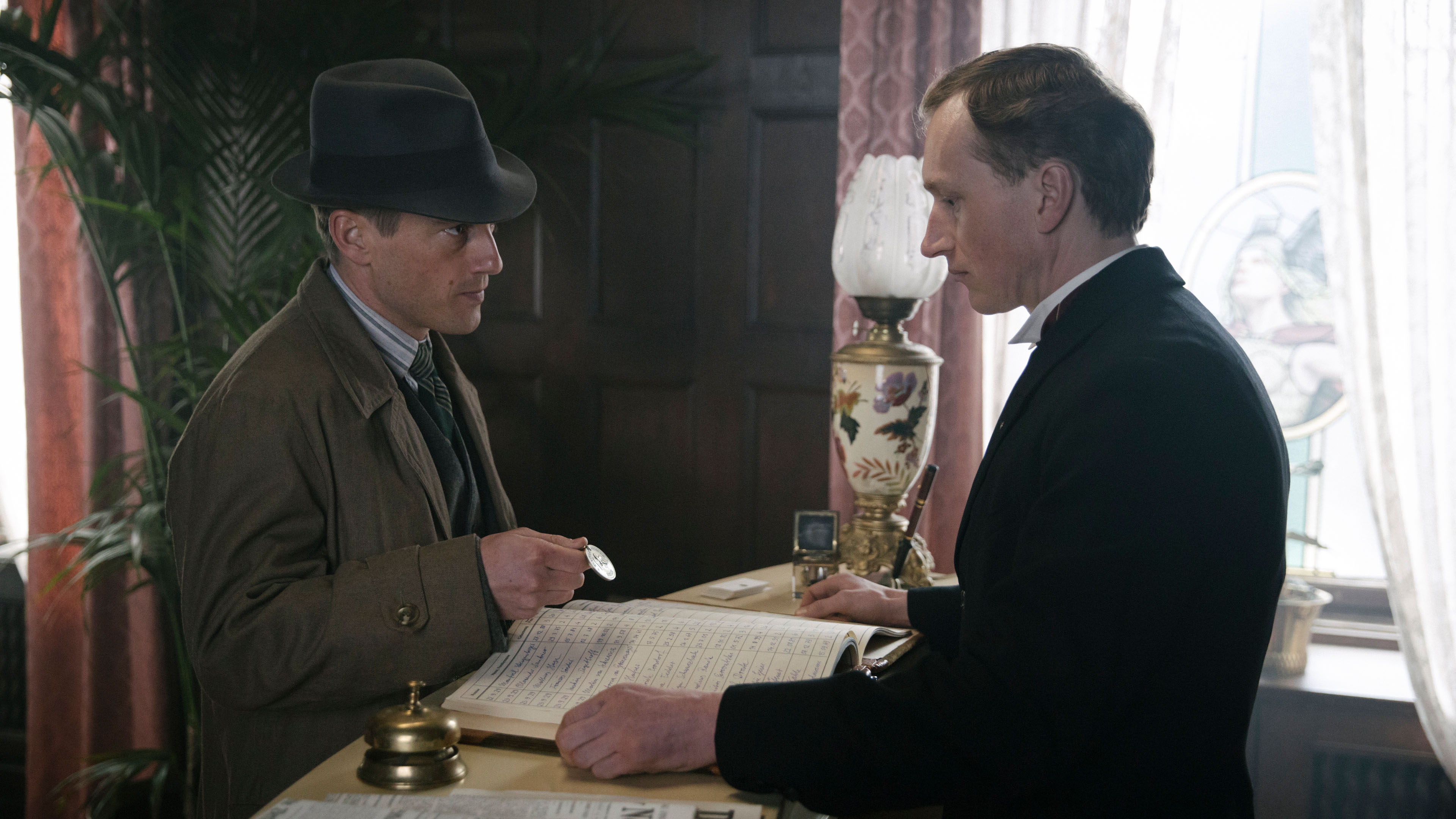 Babylon Berlin (Dubbed): Episode 05