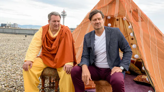 Walking on Sunshine: Episode 05