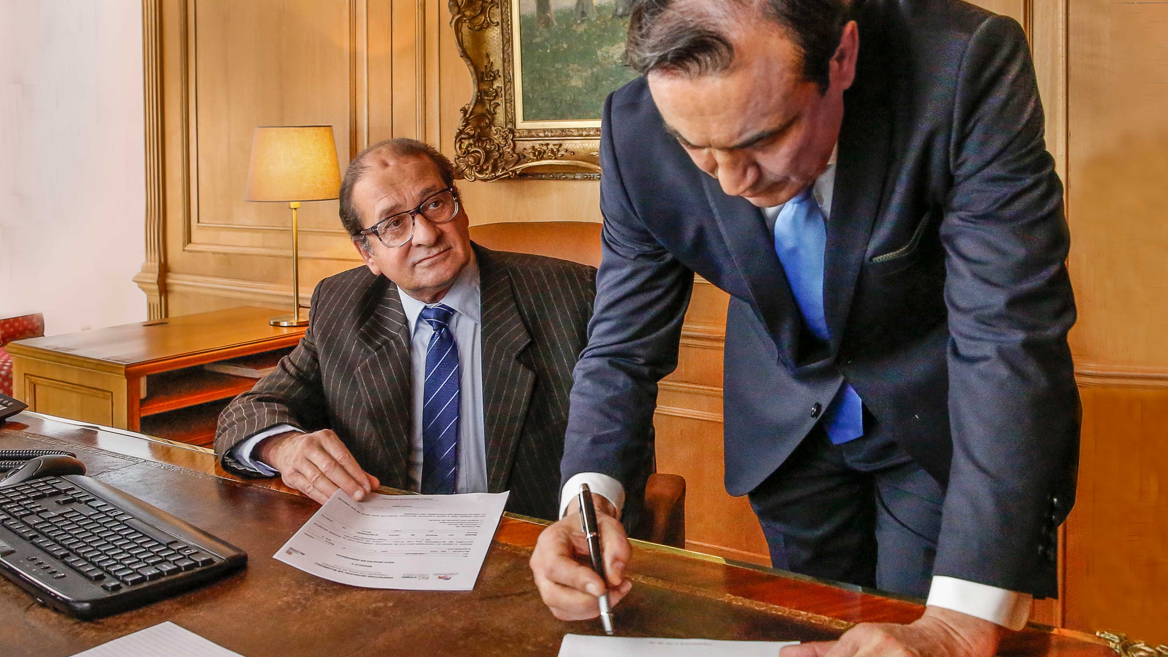 Hidden Theories: Episode 09