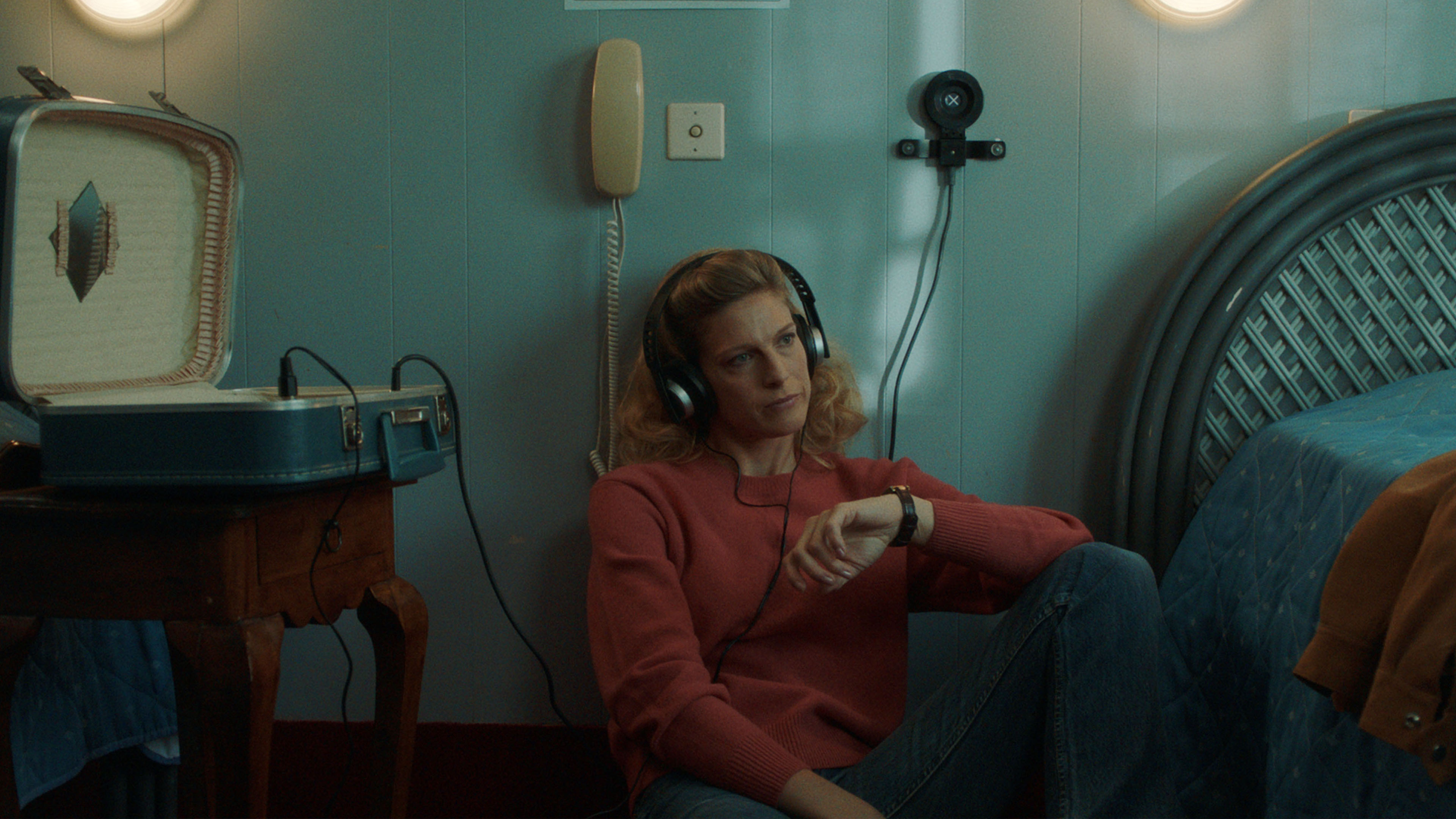 Toutouyoutou: Another One Bites the Dust