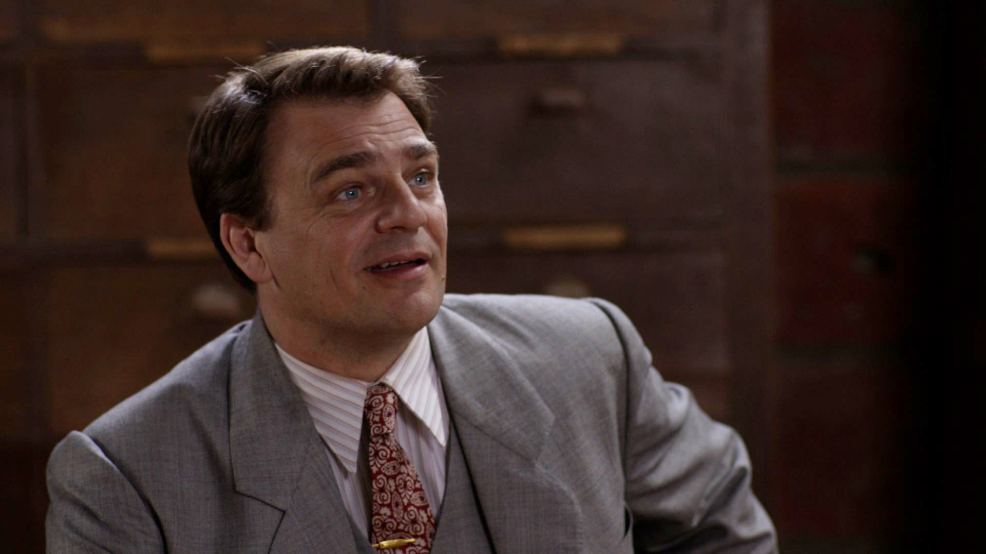 A French Village: The Blue Java (October 25, 1941) (Sn 2 Ep 6)