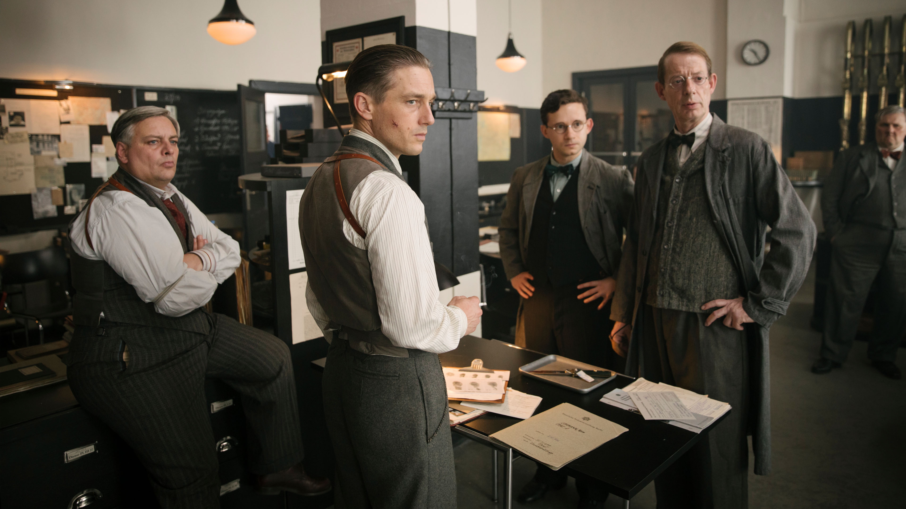 Babylon Berlin (Dubbed): Episode 11