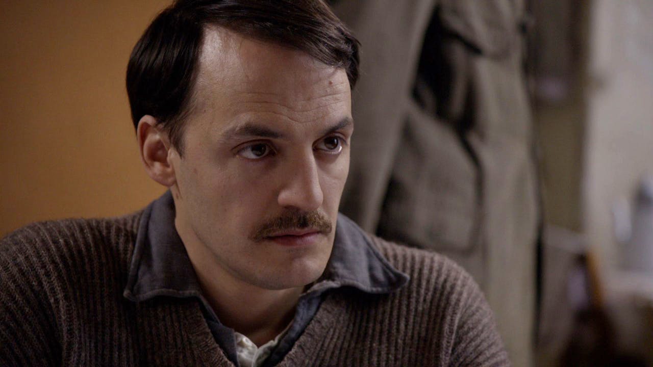 A French Village A Time for Secrets (September 28, 1941) (Sn 2 Ep 1