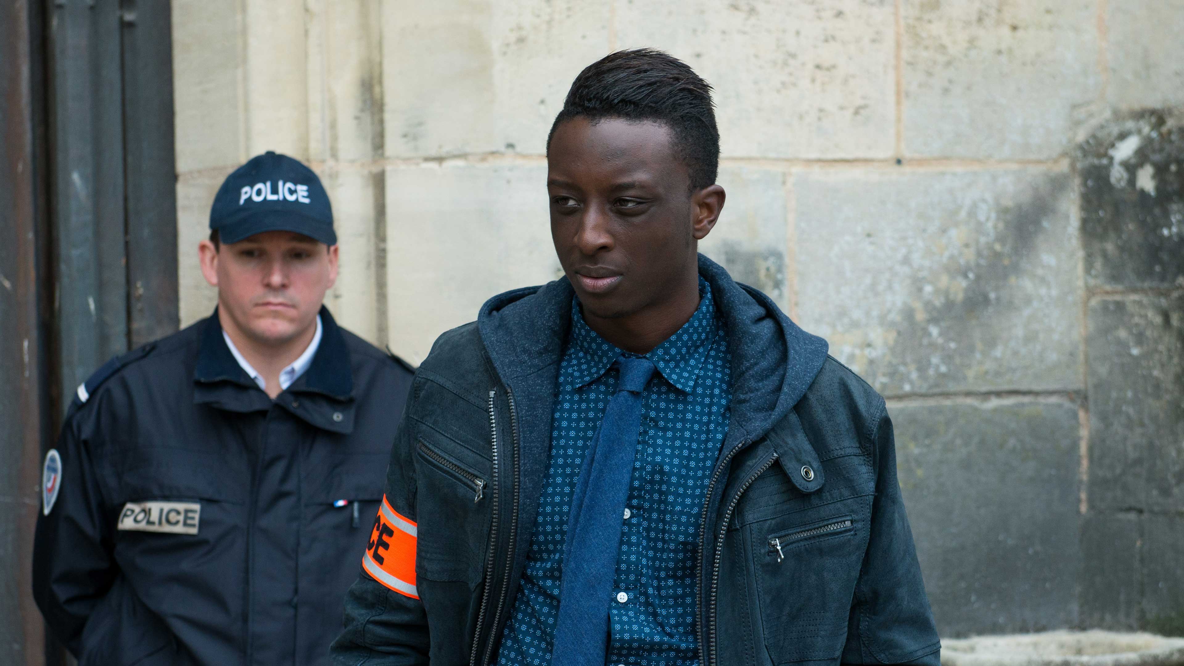 Alice Nevers: Give and Take