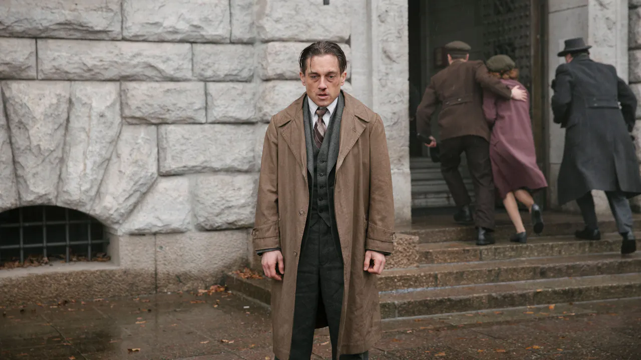 Babylon Berlin: Episode 12 - Season 3 - MHz Choice