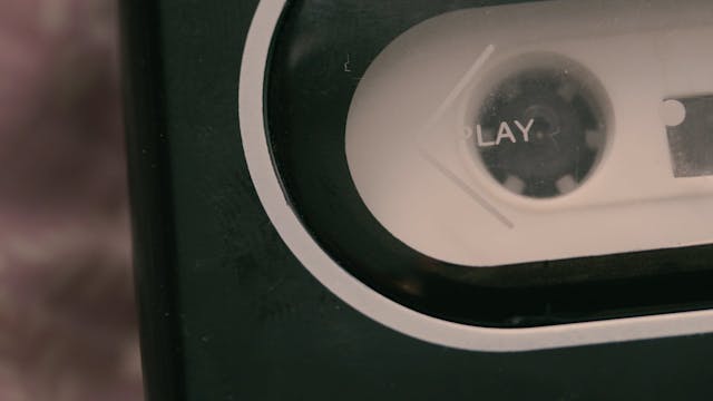 Broken Bird - Teaser