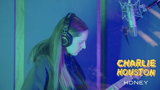 CHARLIE HOUSTON