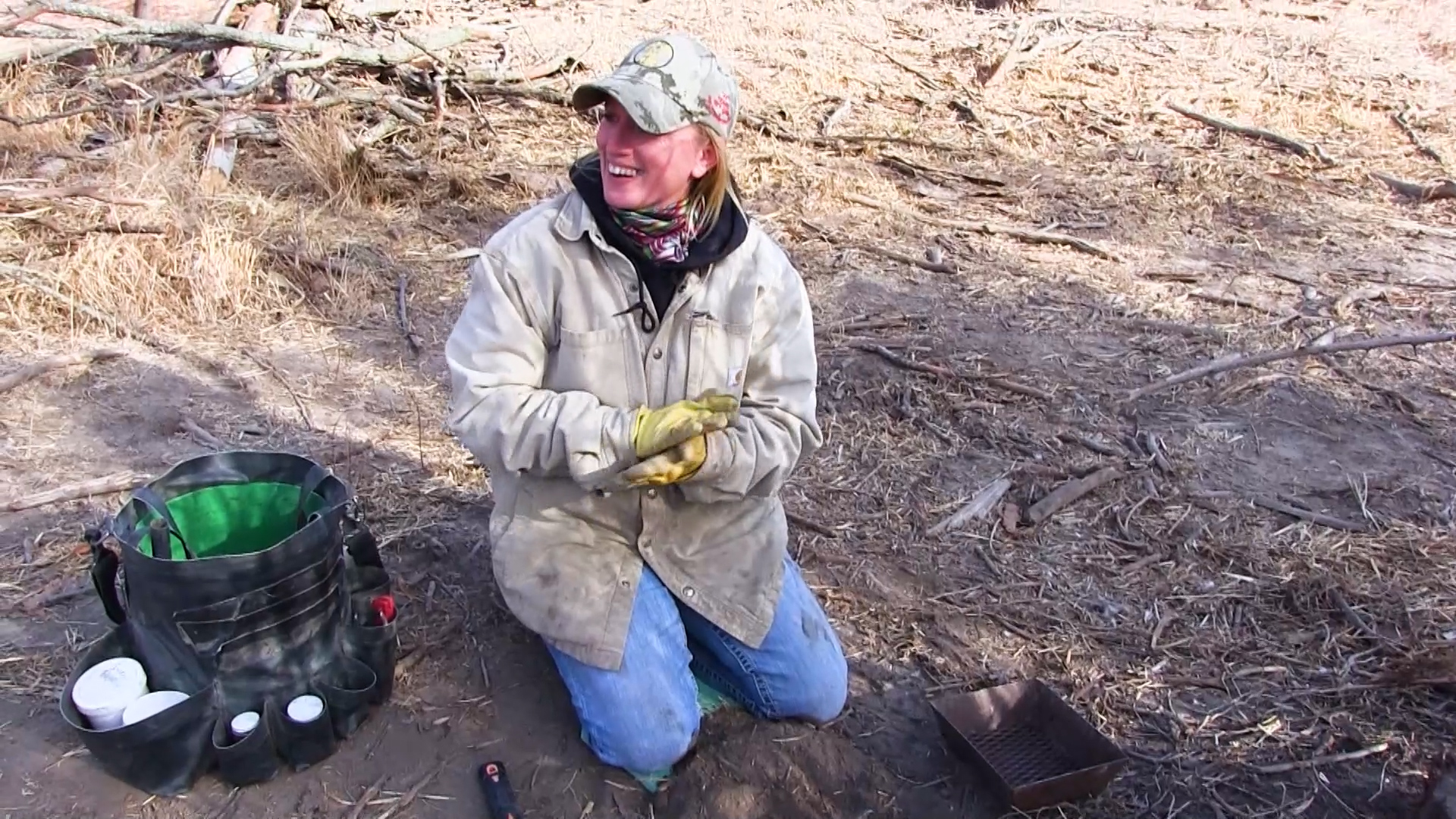 Wiebe Trapline Adventures S4/E6_5 Girls Trapline 2 of 2