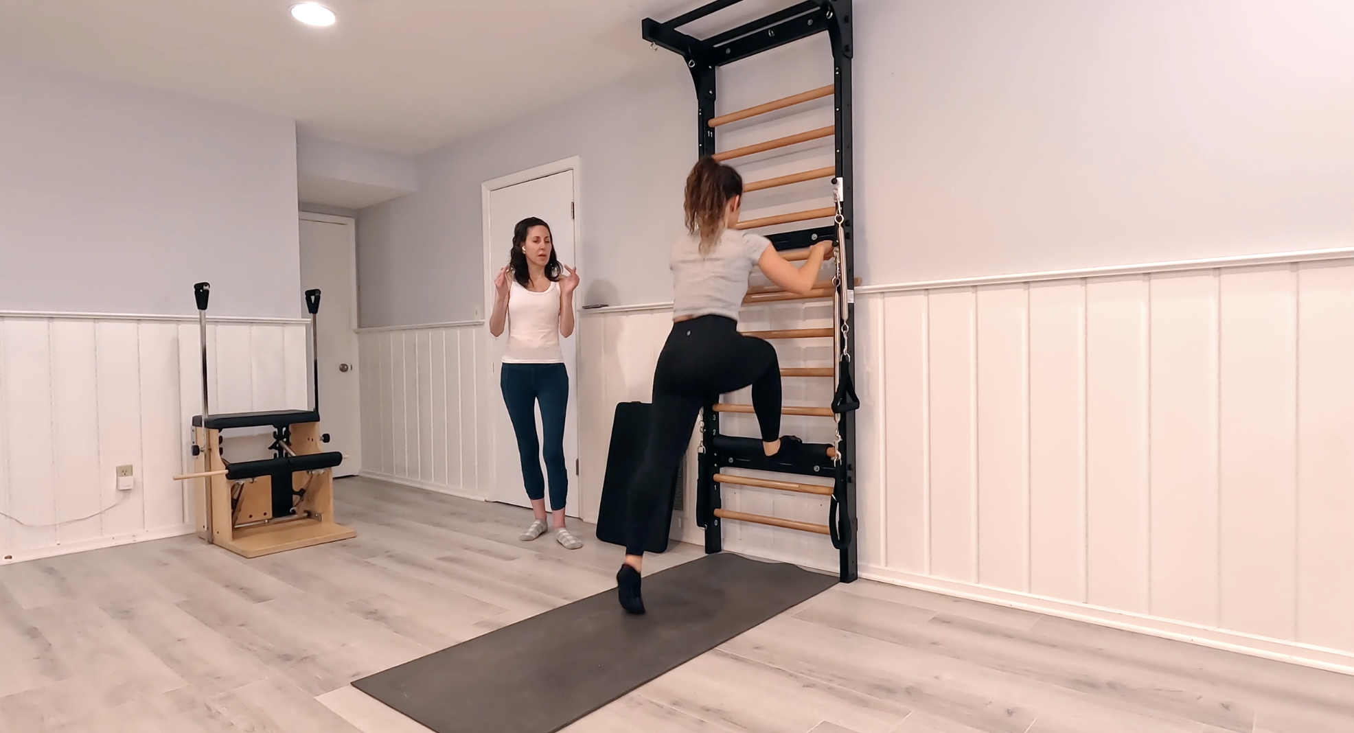 Mariska Ladder 17 - Lunges