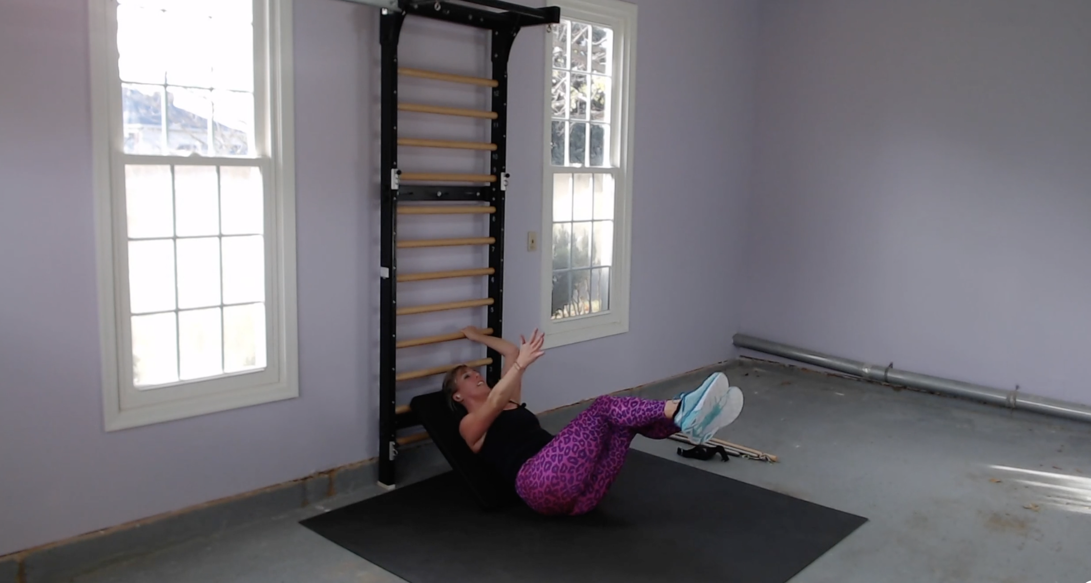 Addie 4 - Flex & Twist