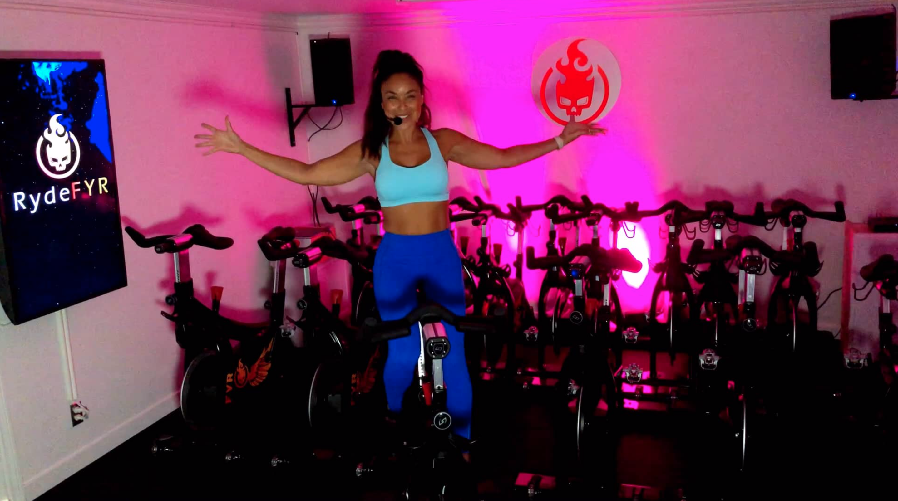 10 Minute HIIT Ryde with Chevy - No Choreography