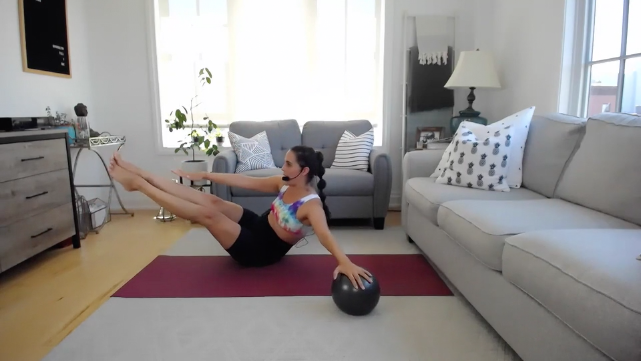 CORE BLAST 1: PILATES BALL ABS