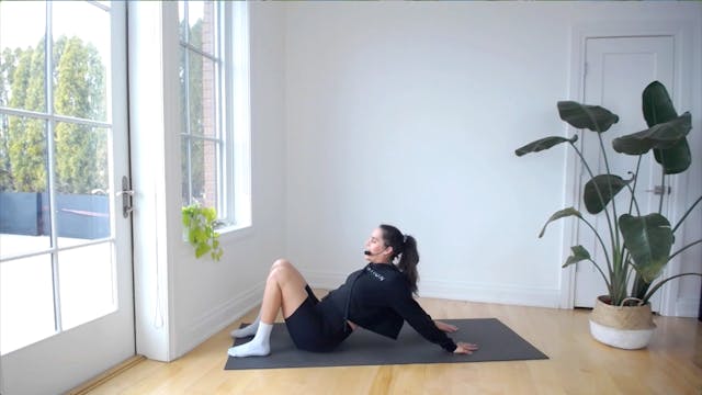 UPPER BODY STRETCH