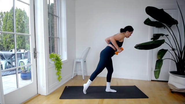 BARRE + SCULPT 82