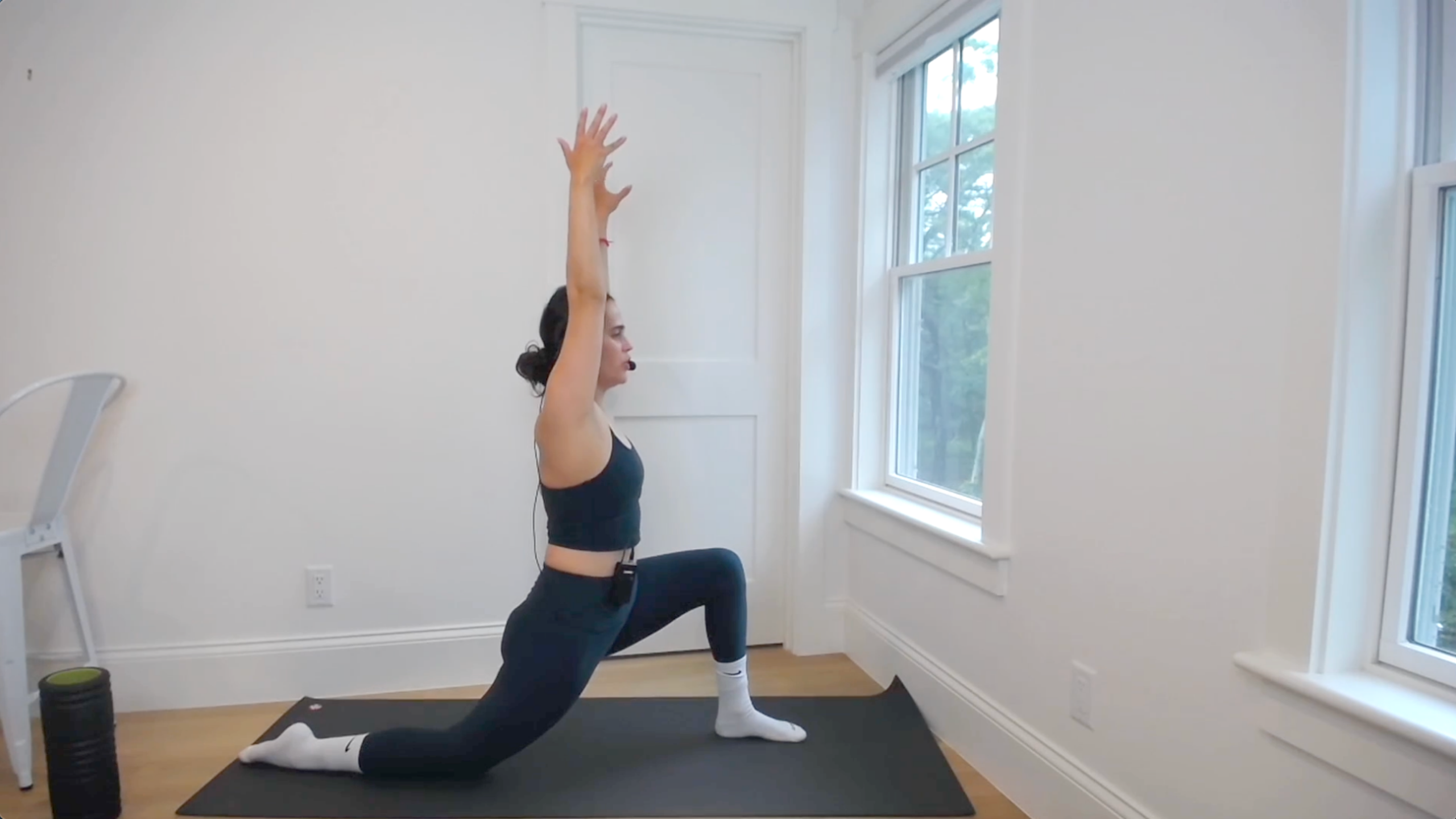 FOAM ROLL + STRETCH: 15 MIN