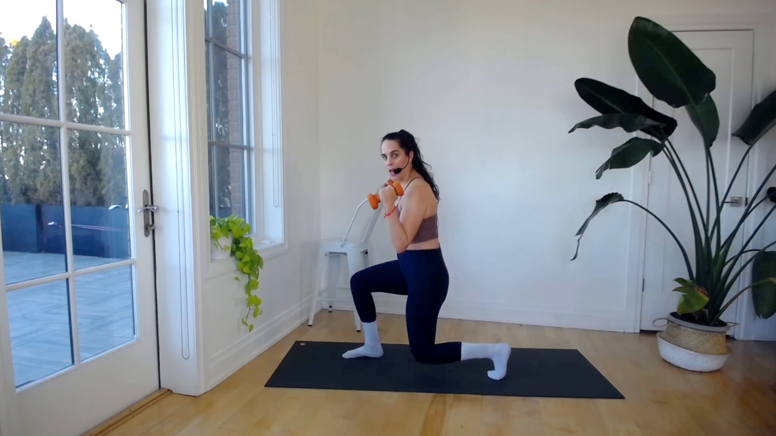 SCULPT EXPRESS 19: UPPER BODY + QUADS