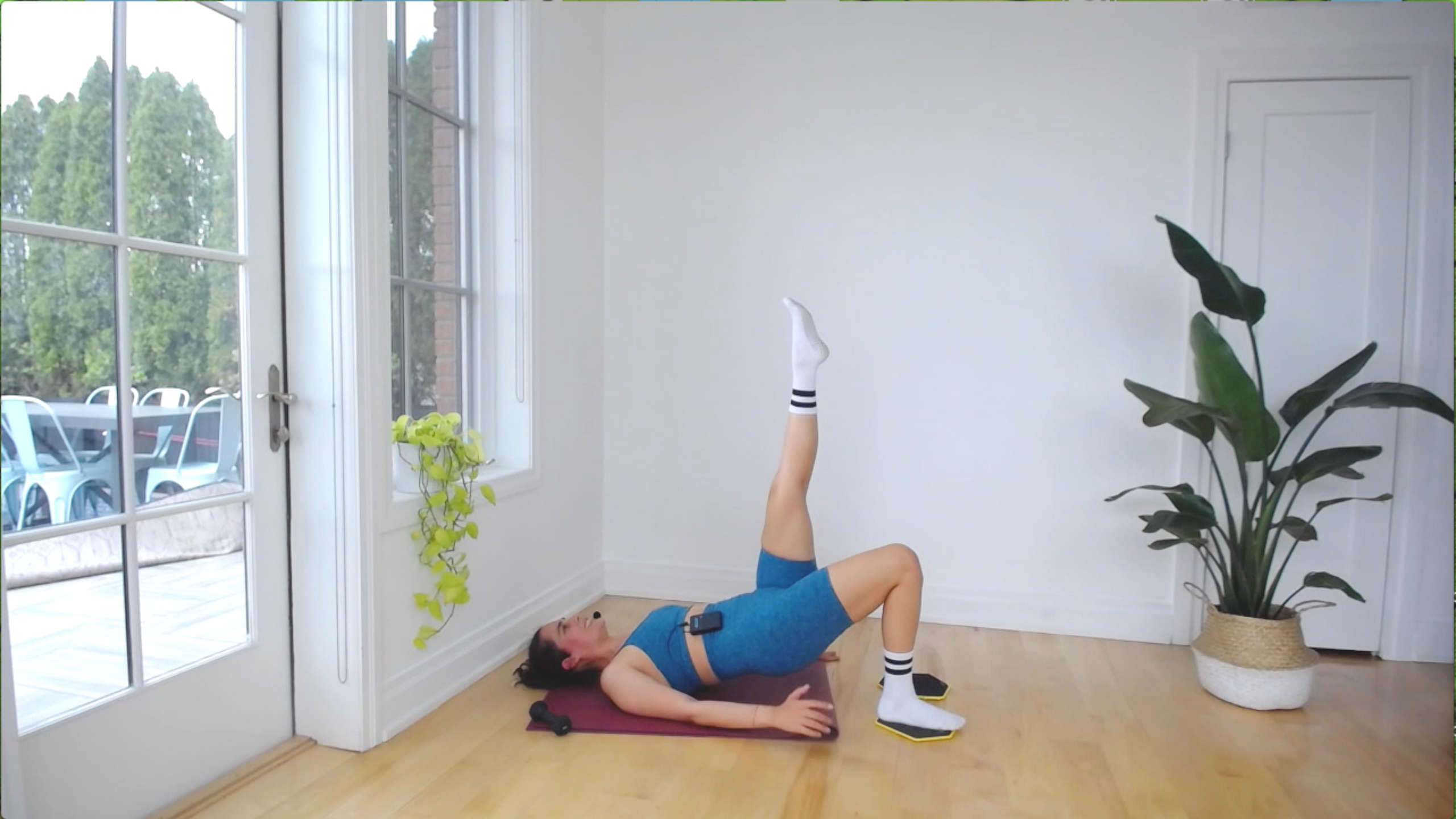 BUILD THE BOOTY (GLUTES + HAMSTRINGS)