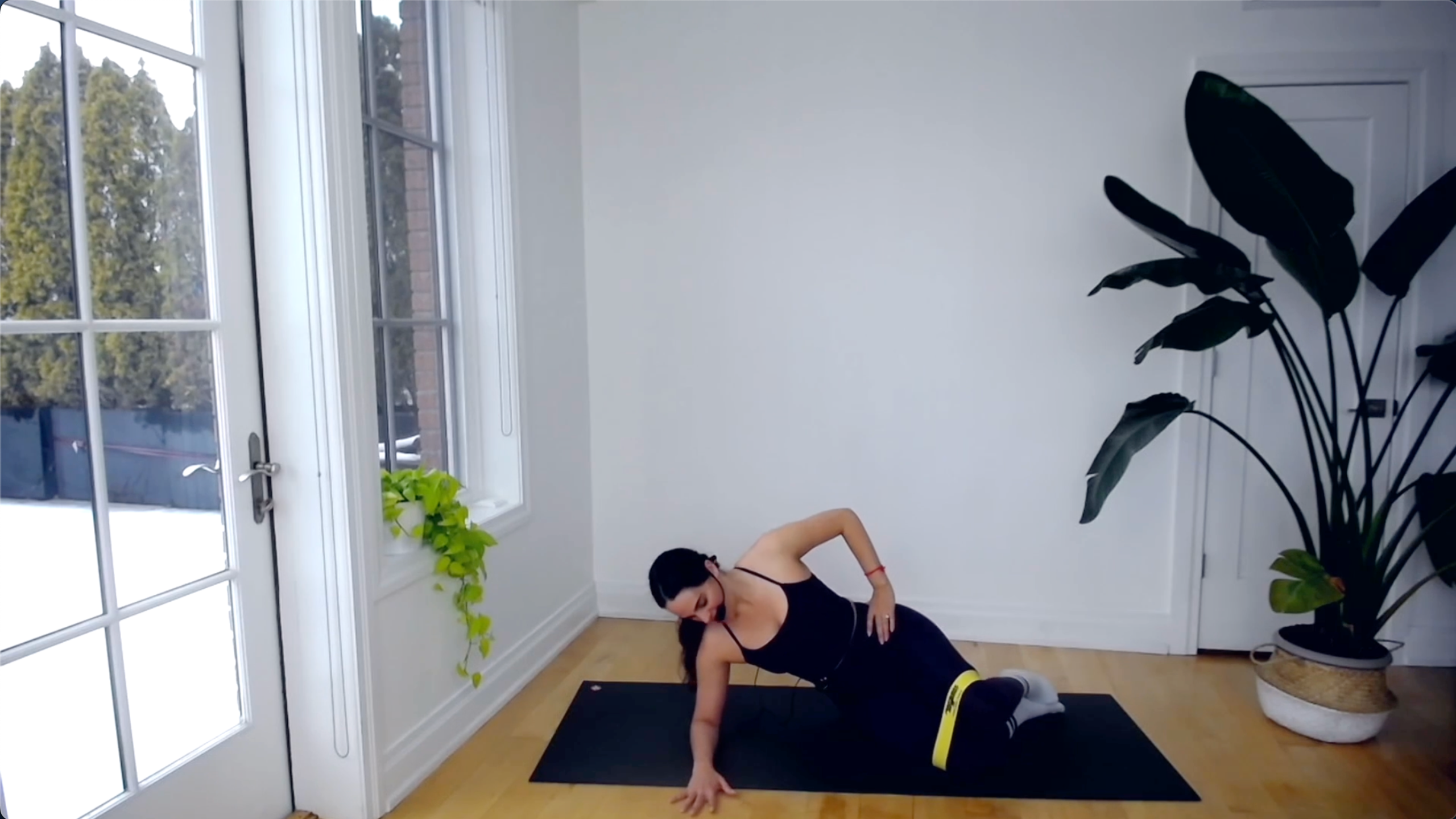 B+S EXPRESS 10: GLUTES + CORE