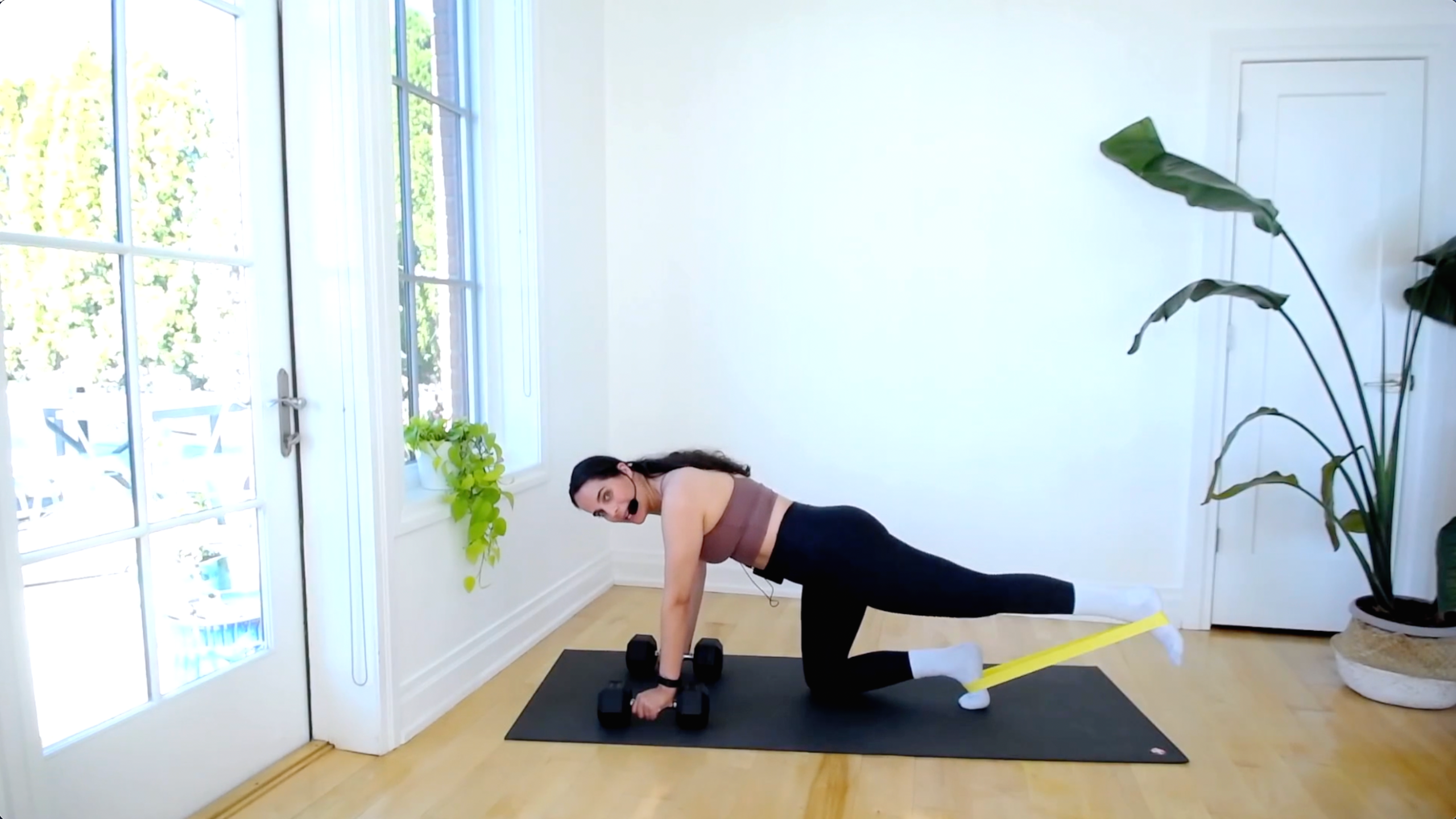 HEAVY WEIGHT GLUTE BLAST