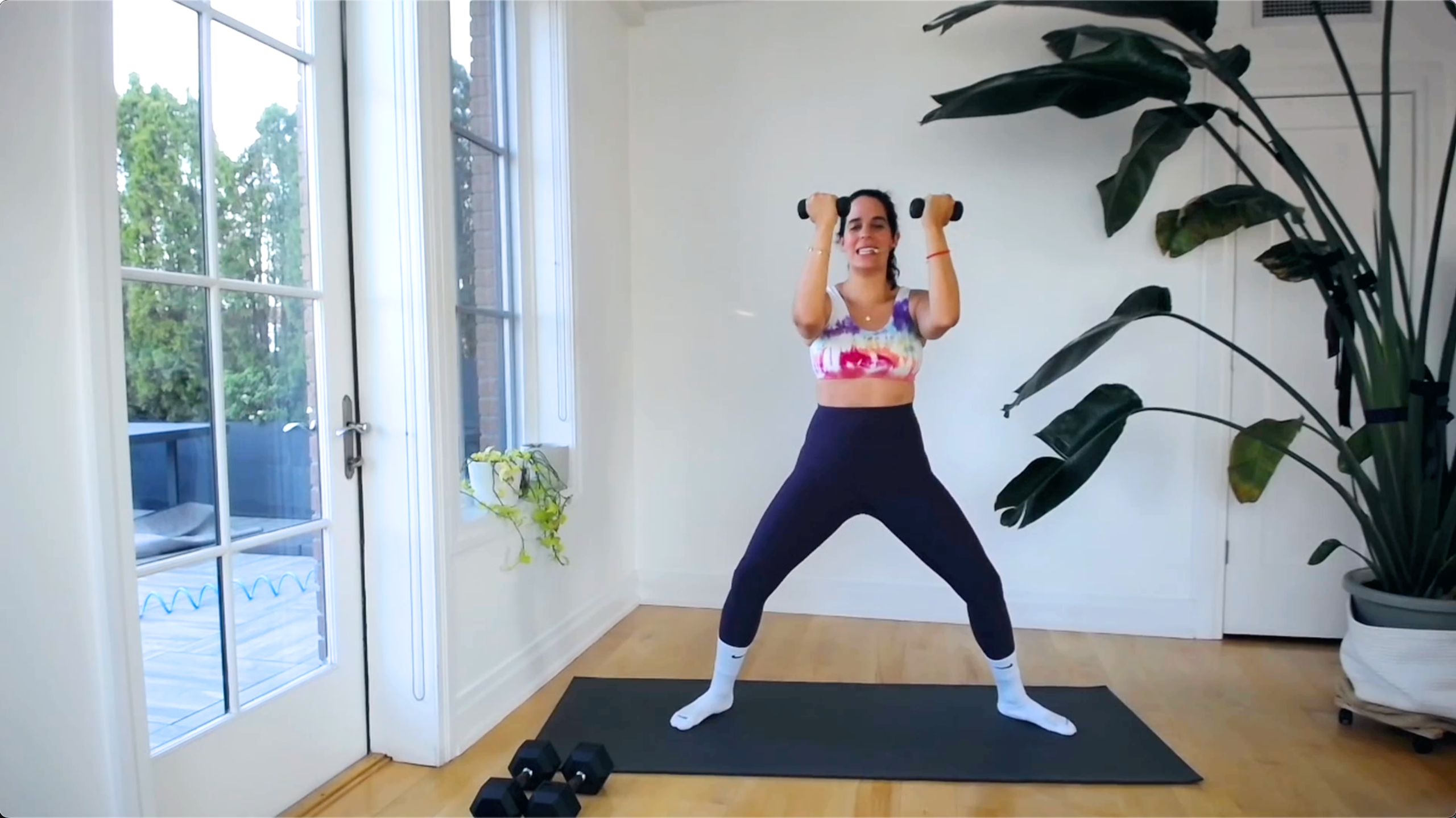 😈 CIRCUIT 35: FEMININOMENON