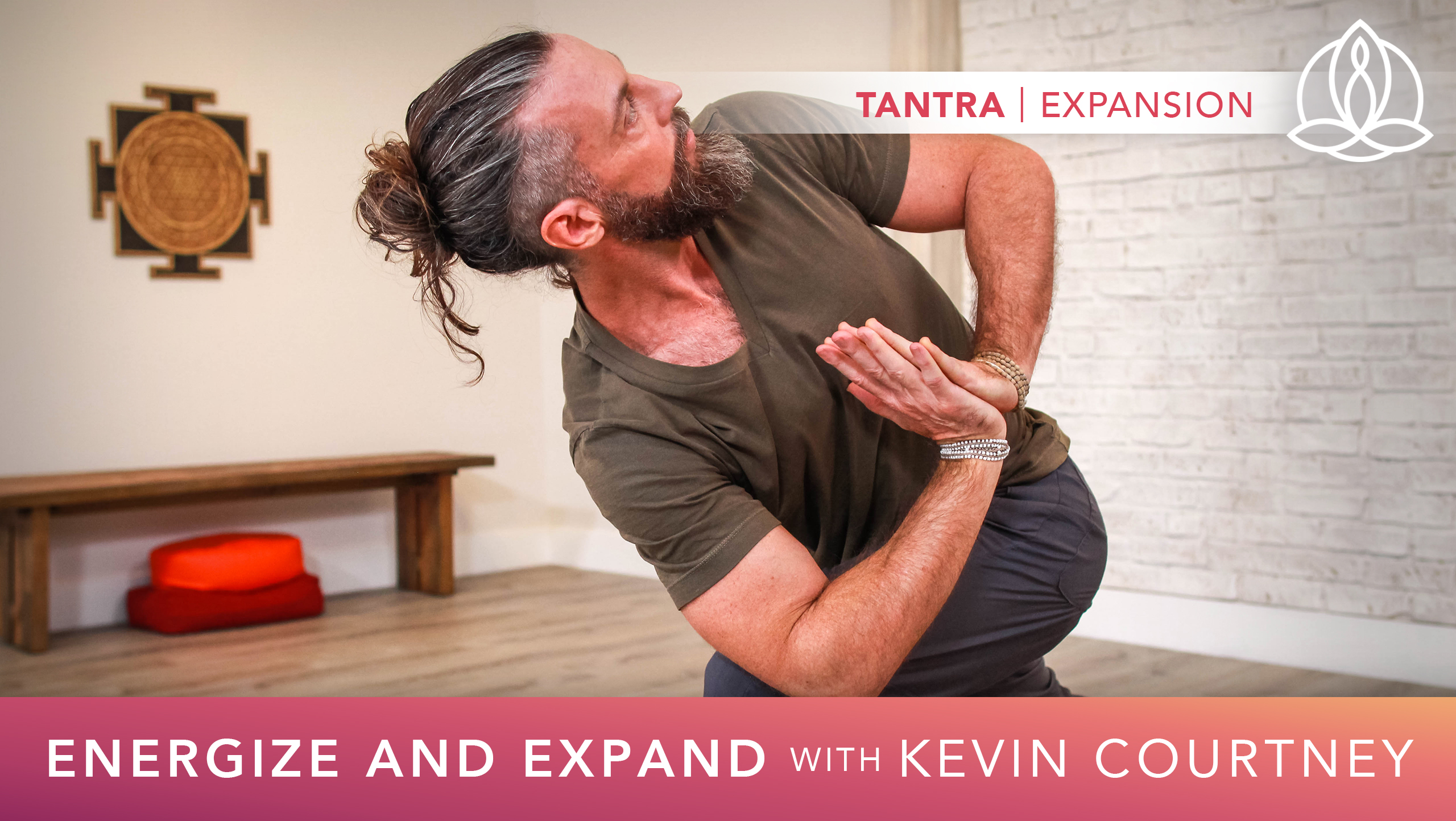 Yoga Every Day: Energize and Expand