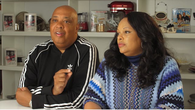 309 - Brett Young; Rev. Run and Justi...