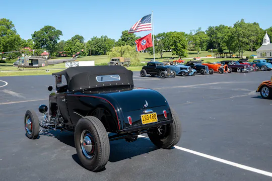 Cars - The Legends of Hot Rodding Jou...