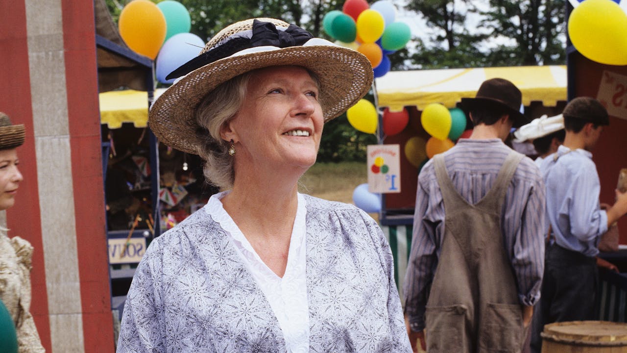 Patricia Hamilton on Anne and Avonlea - Interviews with Cast & Crew ...