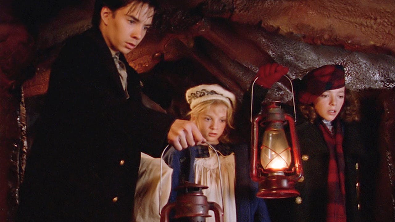 Episode 9: "All that Glitters"