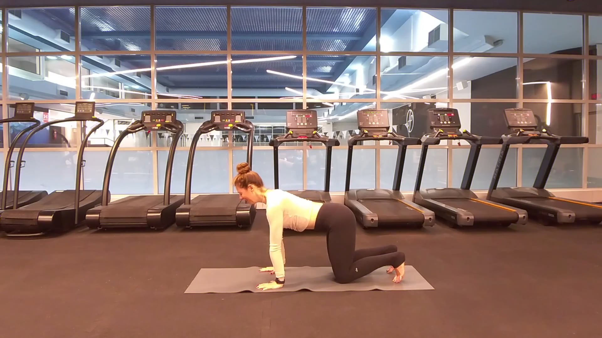 Pilates με την Ειρήνη Τζιδημοπούλου