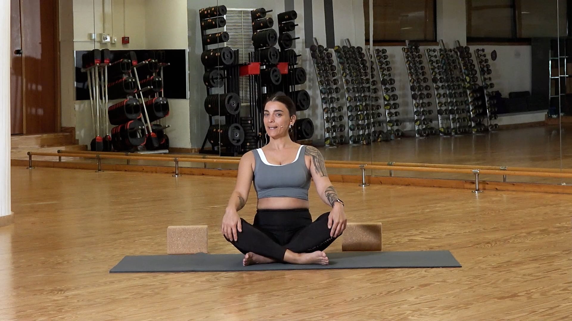 Morning Yoga με την Πηνελόπη Ζηρινόγλου