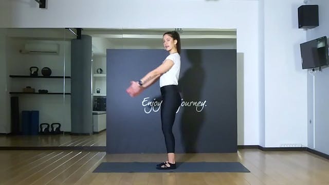 Pilates με την Εύα Πισσάκη