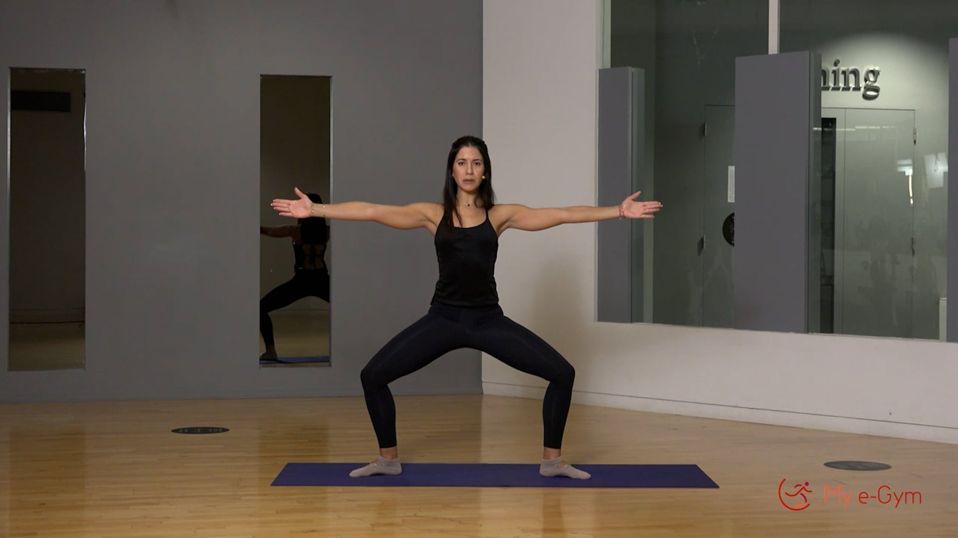 Pilates με την Εύα Πισσάκη