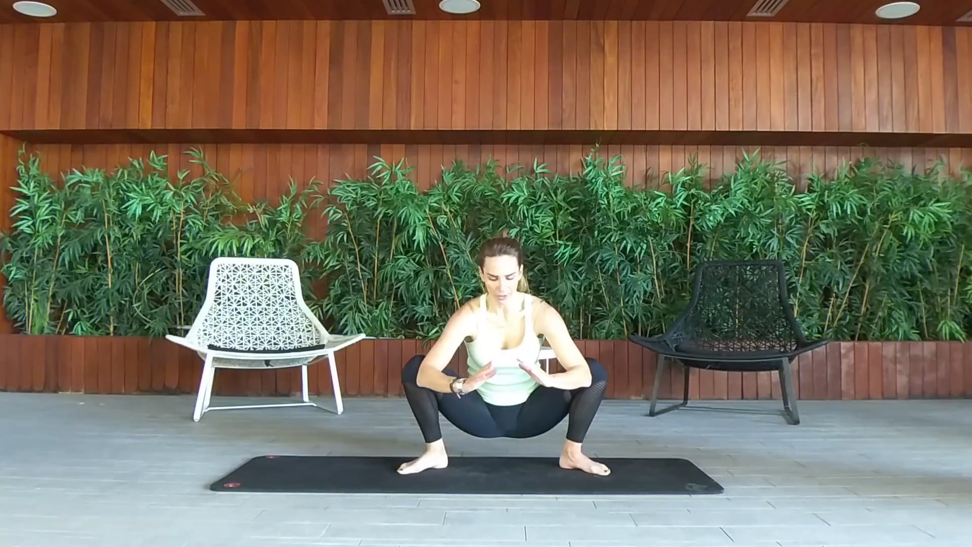 Stretching με την Σοφία Μπούρου