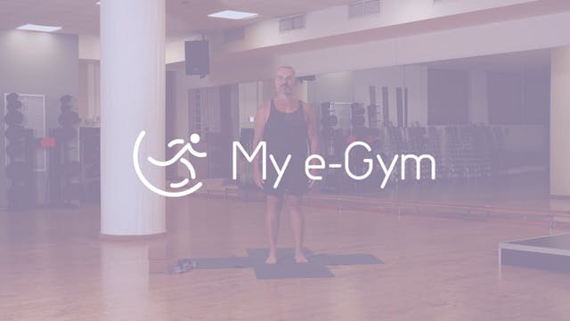 Morning yoga με τον Δημήτρη Κανδρή