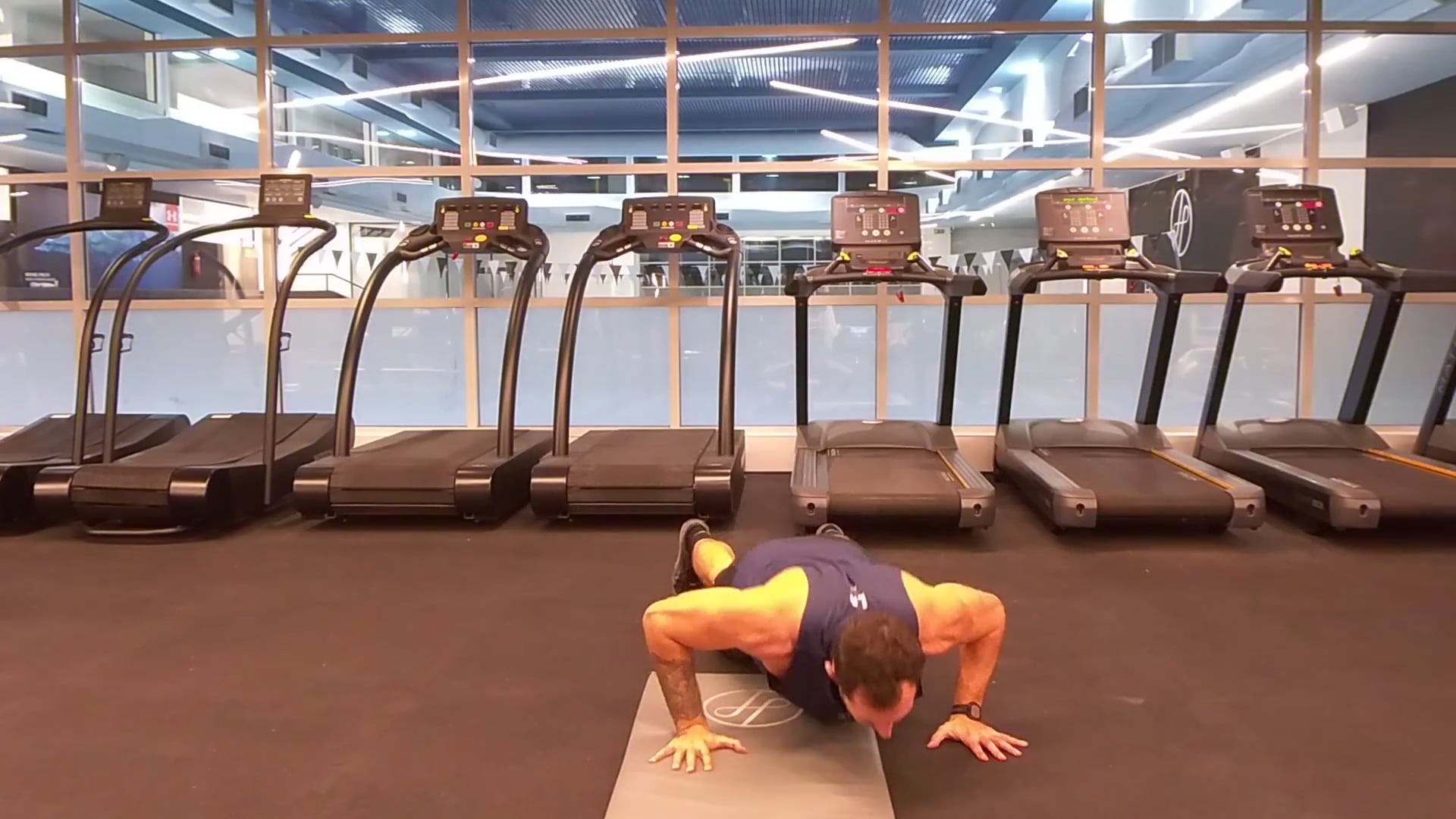 HIIT με τον Δημήτρη Κώτσο