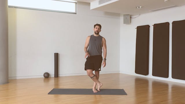 Pilates με τον Γιάννη Κουντούρη