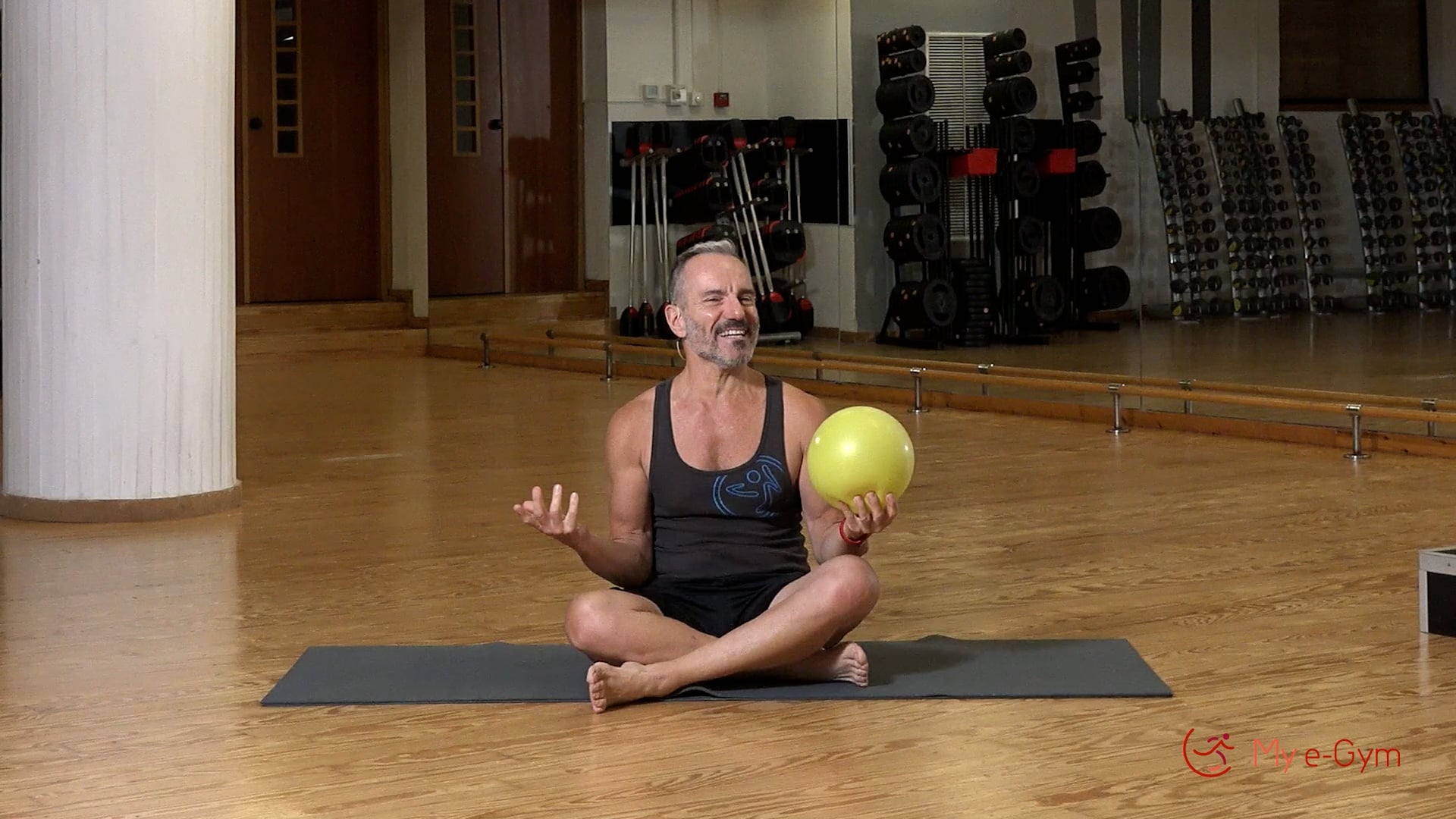 Pilates με τον Δημήτρη Κανδρή