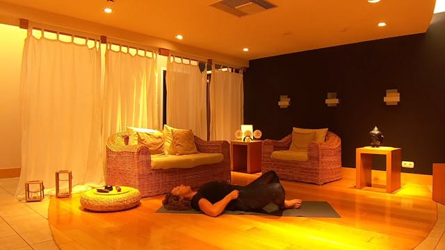 New to Yoga με την Άννα Ζώρζου