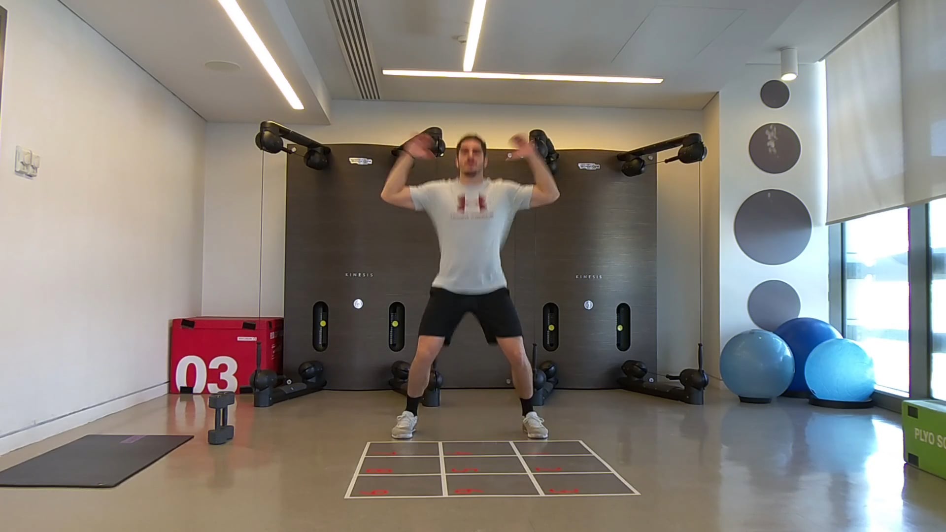 Cross Training με τον Θωμά Λογοθέτη