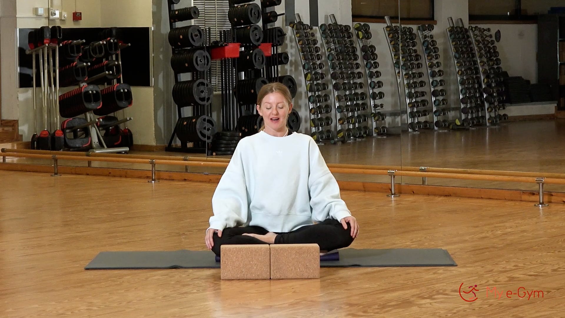 Mindfullness-Breathwork με την Μάρα Βερνή