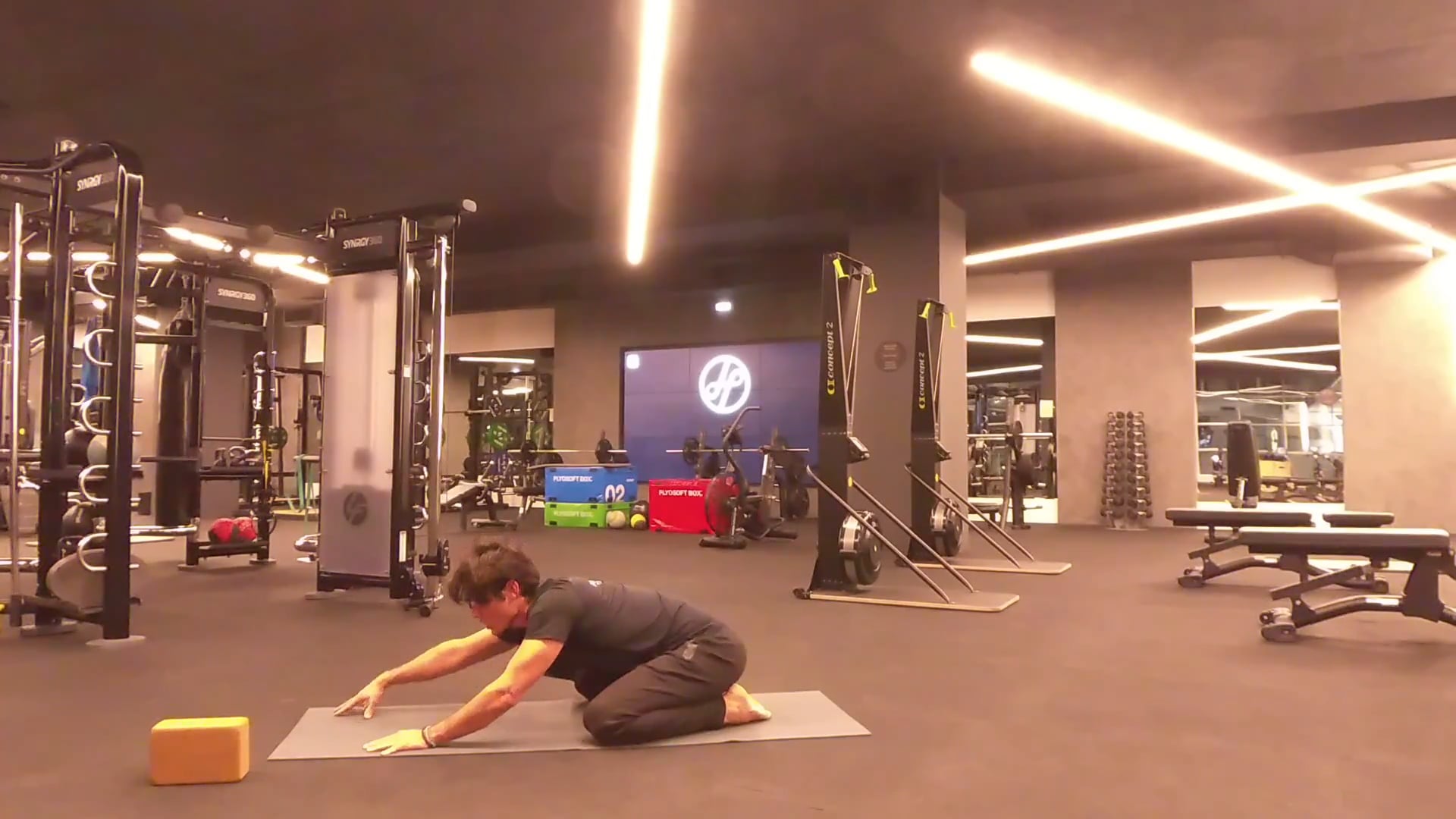 Morning Yoga με τον Ίων Μάγκο