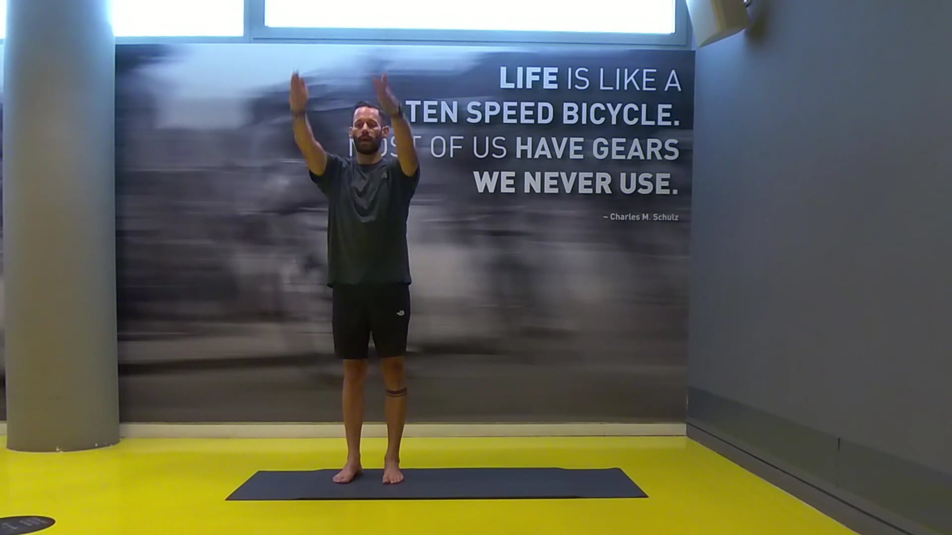 Pilates με τον Γιάννη Αβραμίδη