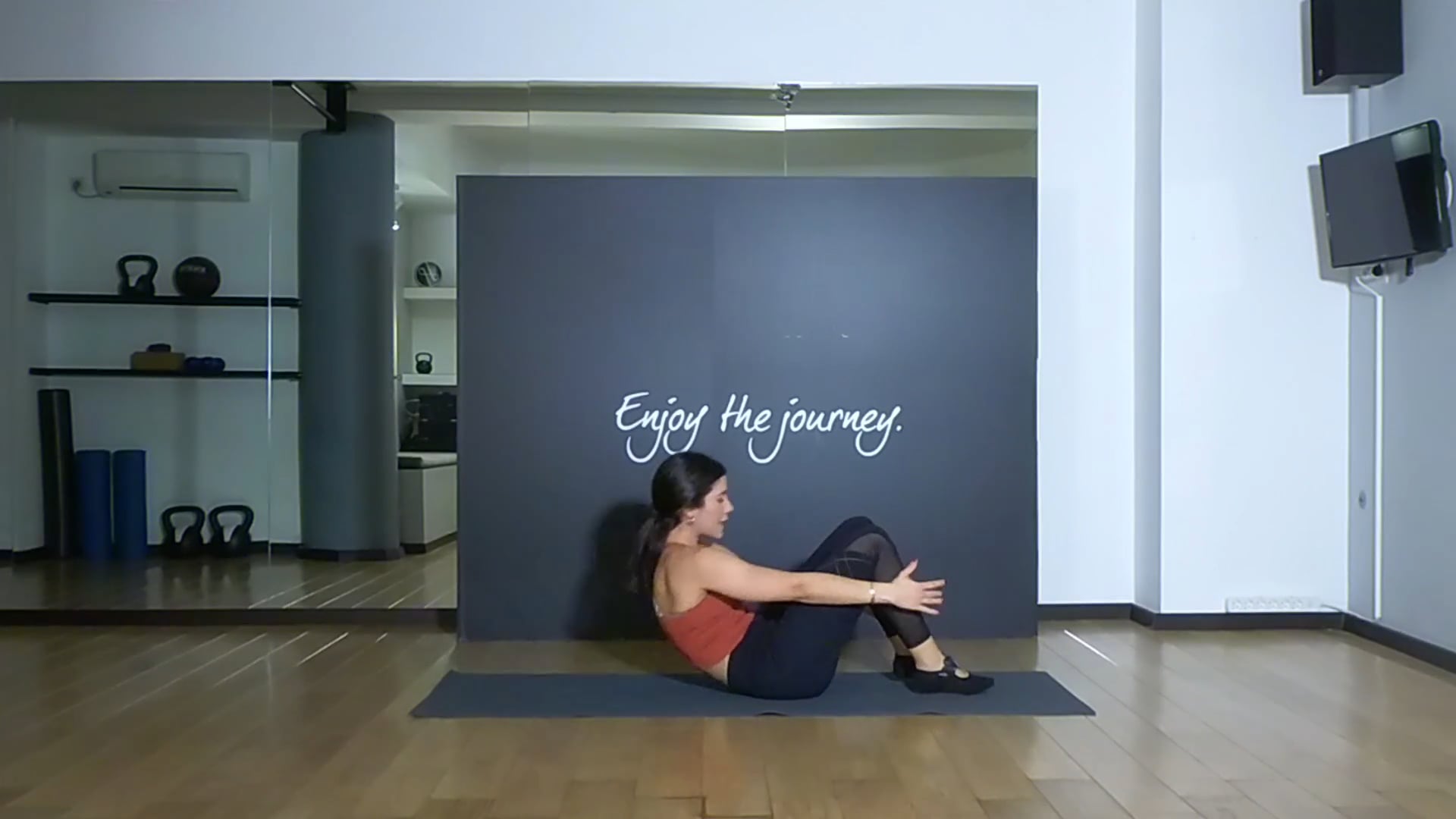 Pilates με την Εύα Πισσάκη