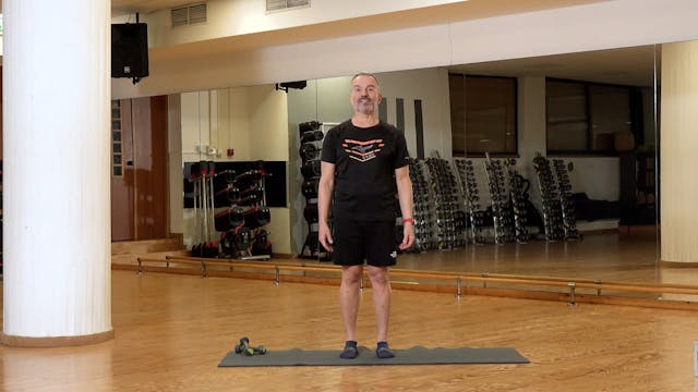 Pilates με τον Δημήτρη Κανδρή