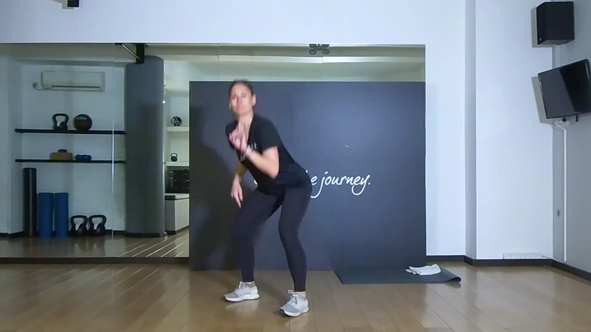 Hips and Abs με την Τάνια Μειμαρίδη