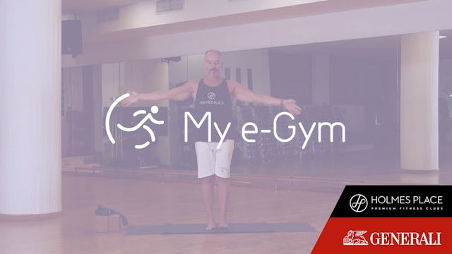 Morning yoga με τον Δημήτρη Κανδρή